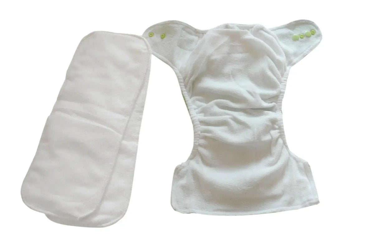 Three Little Imps Premium Range Colour Cloth Nappy ( inc 2 inserts) - Green Three Little Imps